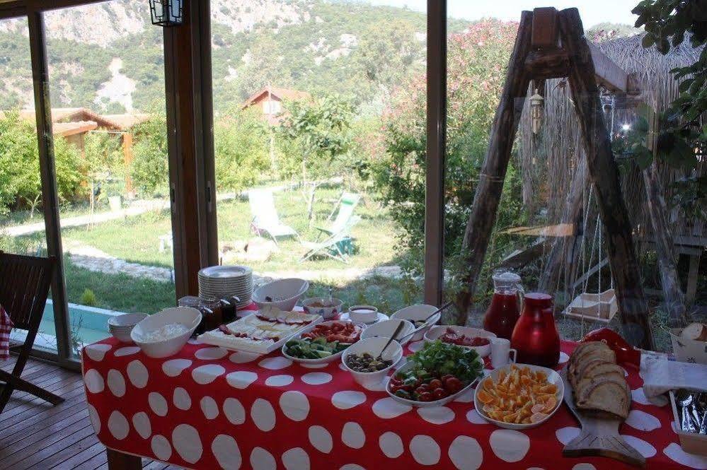 Villa Iz Çıralı エクステリア 写真